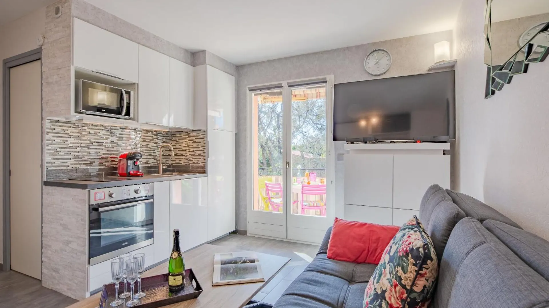 Apartment La Nuit De Mai-6 By Interhome Saint Aygulf France